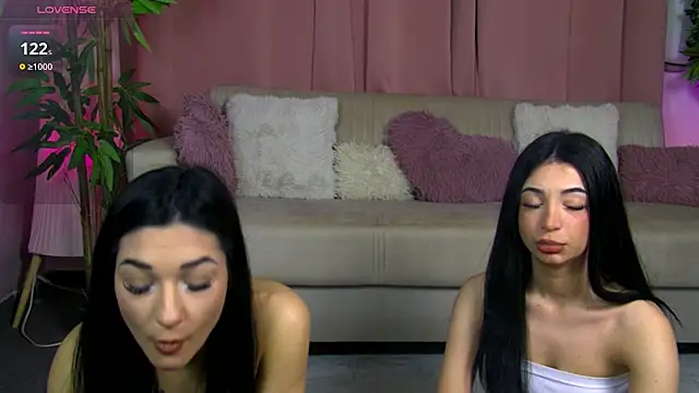 ObsessionDarcieAndAria online show from May 22, 2026, 6:57 pm