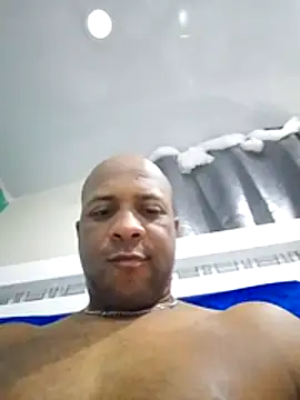 minayarafael online show from June 2, 2026, 5:31 am