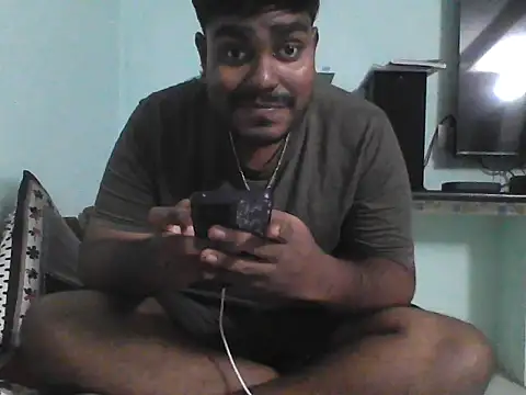 Foxboy65 online show from May 5, 2026, 7:22 pm