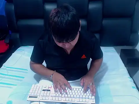 XNoahDeepThroatX online show from March 21, 2026, 5:01 am