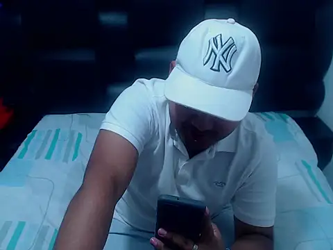 XNoahDeepThroatX online show from March 27, 2026, 3:34 am