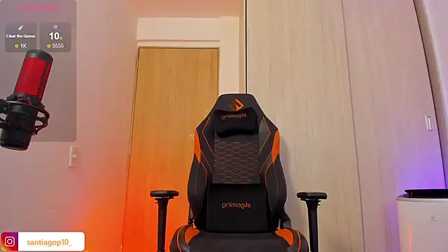 Alexx Lord online show from April 12, 2026, 5:18 pm