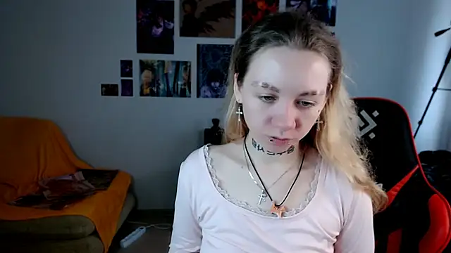 Nica Kawaii online show from March 24, 2026, 6:29 am