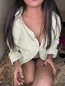 BABY JANNU  online show from April 6, 2026, 4:46 am