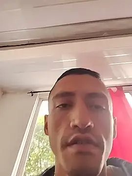 Snapshot of TuCanero23cm chatting on June 23, 2026, 3:43 pm TuCanero23cm online show from June 23, 2026, 3:43 pm