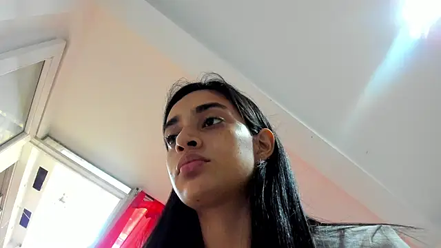 Snapshot of leilani_X chatting on May 6, 2026, 3:17 pm leilani X online show from May 6, 2026, 3:17 pm