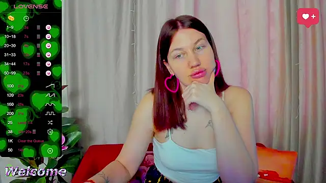 LilllyMoon online show from March 20, 2026, 2:05 am