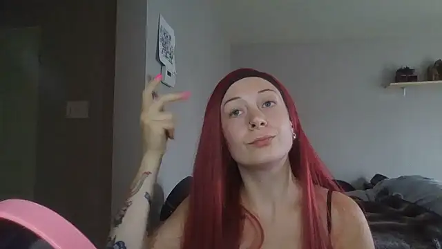 localdivinediva online show from June 10, 2026, 4:39 pm