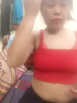 Manisha-Rai online show from April 13, 2026, 2:44 pm