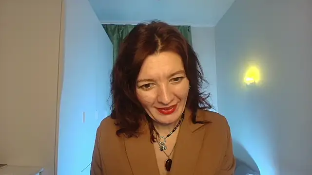 Bonnie Naughtyy online show from April 7, 2026, 4:18 pm