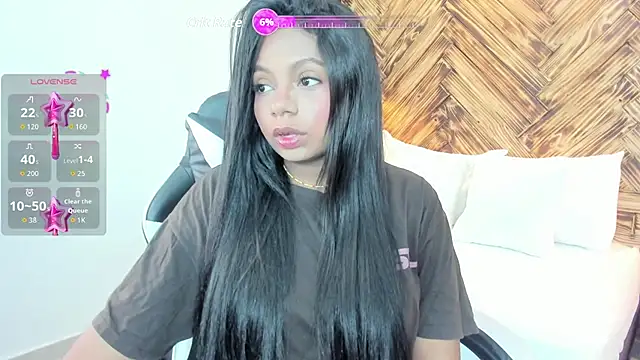 Snapshot of cata_rosse_ chatting on April 15, 2026, 2:07 am cata rosse online show from April 15, 2026, 2:07 am