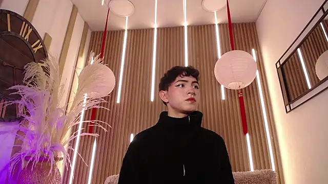 Cristopher Wild online show from March 27, 2026, 5:56 pm