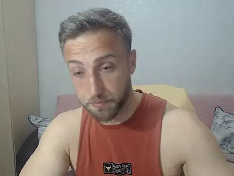 BlondEagleMuscle online show from May 25, 2026, 6:25 pm