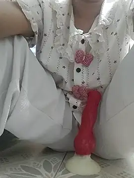 Ruby-xx online show from July 8, 2026, 10:25 pm