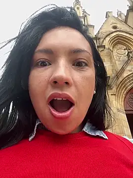 Marianaxc online show from April 23, 2026, 7:38 pm