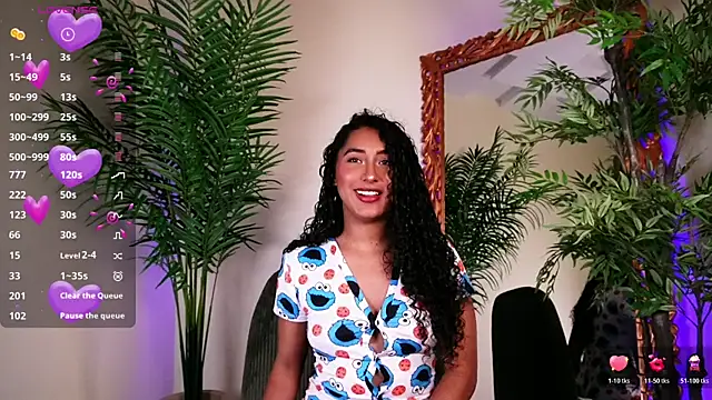 SoyJuliana 19 online show from May 21, 2026, 12:23 pm