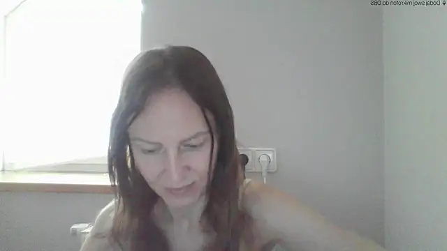 AnnaTight online show from June 1, 2026, 8:38 am