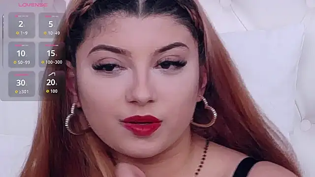 RenataWalls online show from April 30, 2026, 2:12 pm