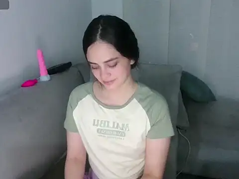 Snapshot of ashely_jensen chatting on March 29, 2026, 3:17 am ashely jensen online show from March 29, 2026, 3:17 am