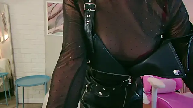 HelenKlark online show from March 11, 2026, 5:35 am