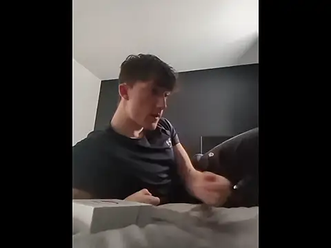 HornyKing2969 online show from April 2, 2026, 12:47 pm