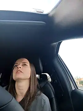 katmeowyou online show from March 27, 2026, 4:29 pm