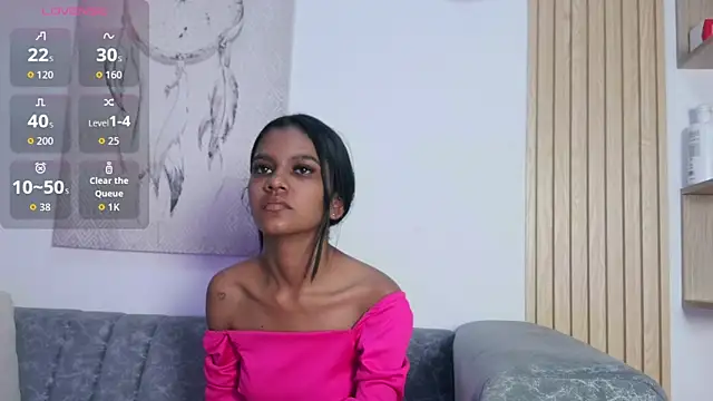 queen adhara online show from April 21, 2026, 12:44 pm