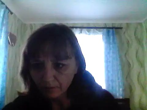 Alisaprice077 online show from March 16, 2026, 7:34 am