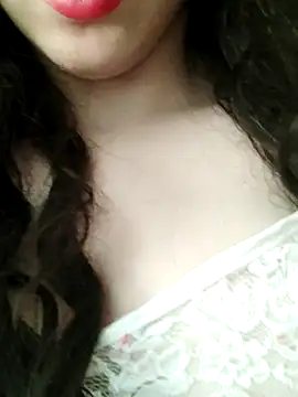 Kamilya89six online show from April 24, 2026, 2:30 pm