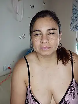 Snapshot of BettyBoo_w chatting on July 25, 2026, 7:55 pm BettyBoo w online show from July 25, 2026, 7:55 pm