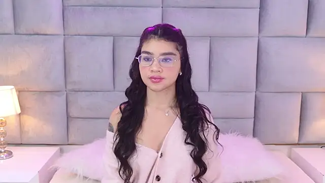 OliviaDiaz online show from March 24, 2026, 8:36 pm