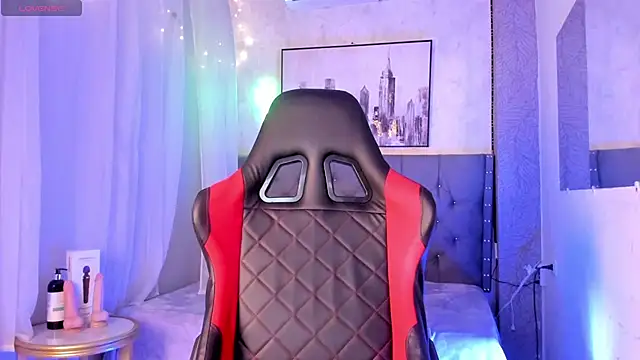 karolina vince online show from April 16, 2026, 9:39 pm