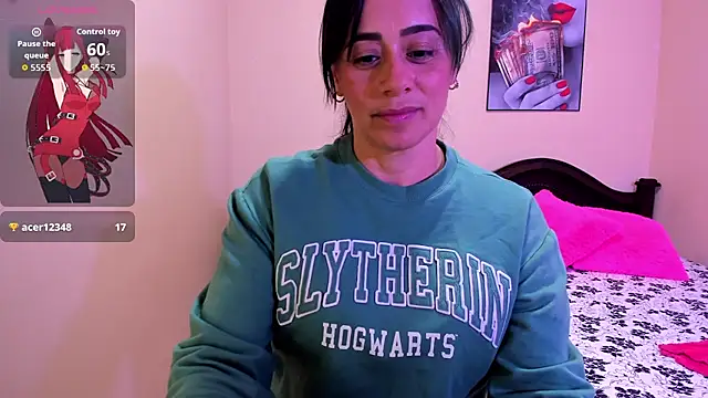 Snapshot of sara_florez12 chatting on June 7, 2026, 8:56 pm sara florez12 online show from June 7, 2026, 8:56 pm