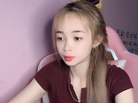 Odile068 online show from March 21, 2026, 6:44 pm