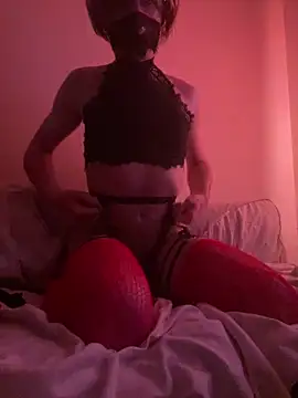 Littlecattts online show from March 10, 2026, 6:18 am