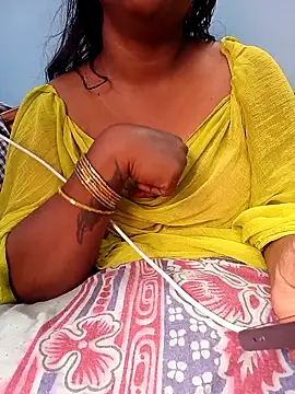 jothika45 online show from April 3, 2026, 6:44 am