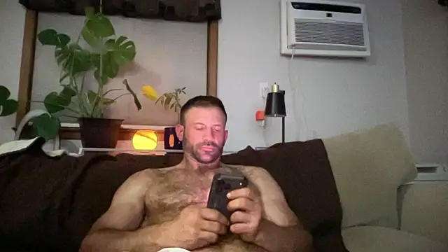 JonAriesxxx online show from May 18, 2026, 2:40 am