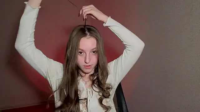 Sweet Pussy Girl online show from April 13, 2026, 2:44 pm