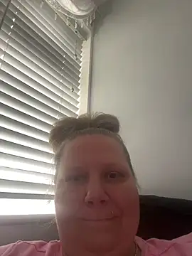 Miss CurvyCharmaine online show from March 9, 2026, 9:57 am