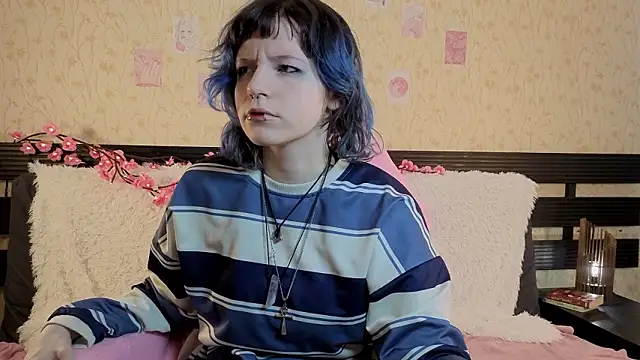 Silver mew online show from March 10, 2026, 8:52 am