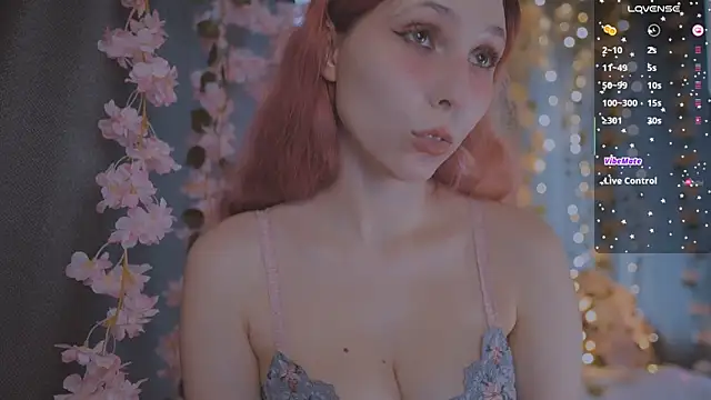 Snapshot of x__sexykitten666__x chatting on August 1, 2026, 4:28 pm x sexykitten666 x online show from August 1, 2026, 4:28 pm