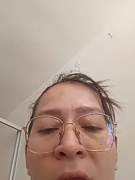 Dr Edna naughty online show from June 18, 2026, 3:27 pm