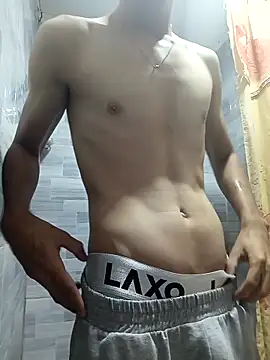 Juango24321 online show from April 19, 2026, 10:01 pm