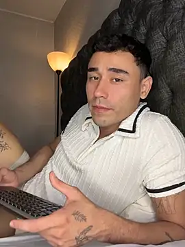 Adam Grey online show from April 25, 2026, 2:47 am