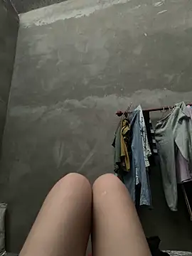 Kimnhi02 online show from March 26, 2026, 6:08 am