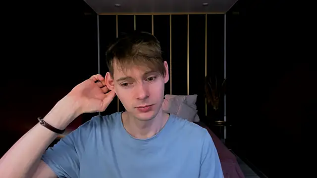 Martin Perry online show from April 21, 2026, 9:48 am