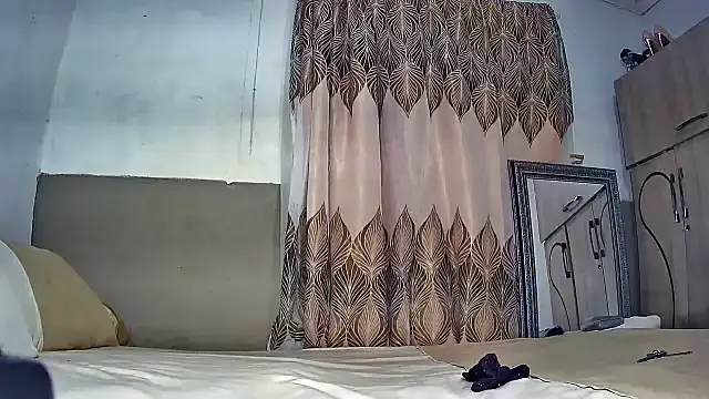 DirtyMelo online show from April 1, 2026, 4:26 pm