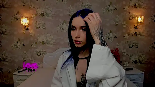 Your-Night-Fury online show from May 21, 2026, 4:08 am