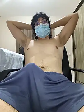 vinii1800 online show from May 10, 2026, 6:57 pm