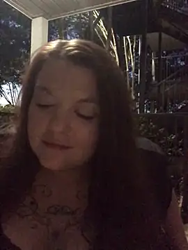 Snapshot of Sluttynoel chatting on June 21, 2026, 1:41 am Sluttynoel online show from June 21, 2026, 1:41 am